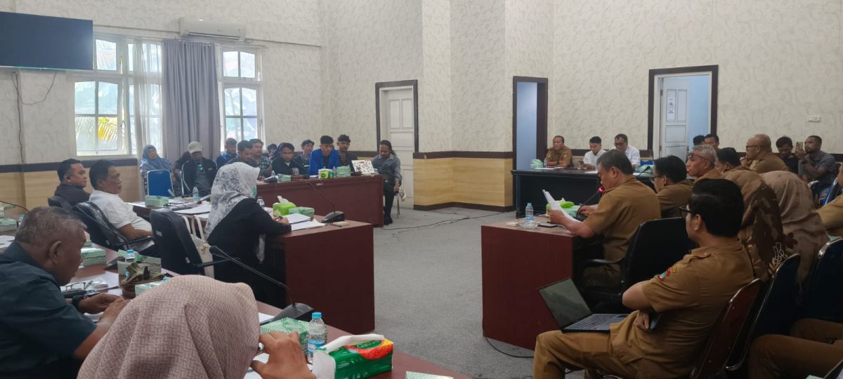 RDP DPRD Banggai Berlangsung Tegang, AMARAH Bongkar Anggaran Fantastis untuk Pejabat