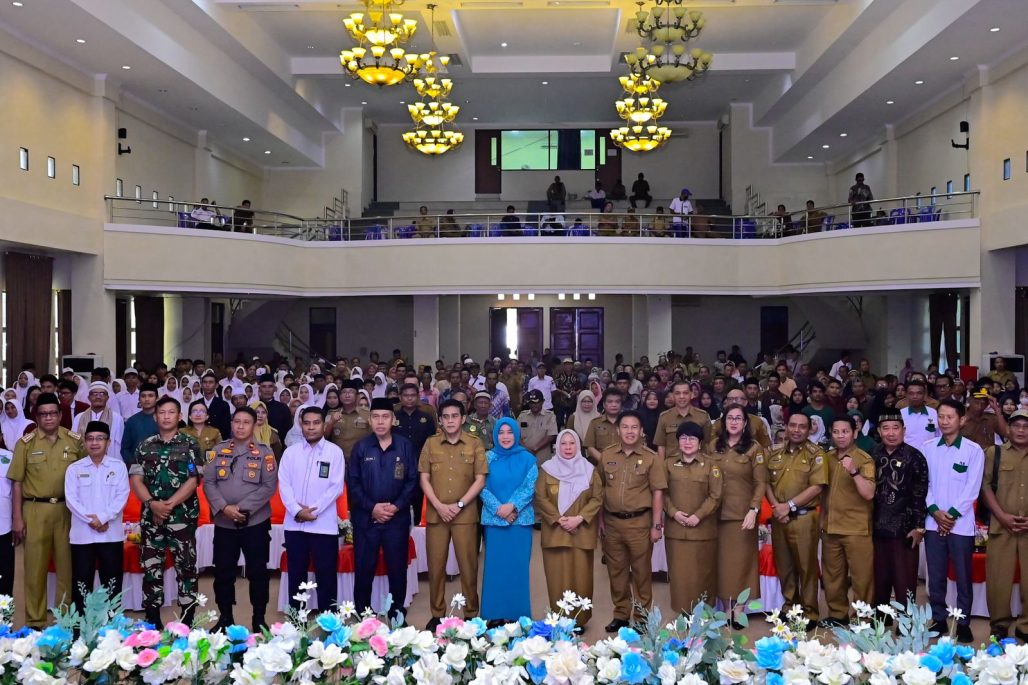 Wagub Reny Launching Inovasi Berani Tertib Administrasi Kependudukan, Dirangkai Nikah Massal 60 Pasangan di Parigi Moutong