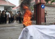 Golkar Dinilai Takut Temui Massa Aksi, 11 Aleg DPRD Banggai Kompak Tak Hadir