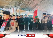 Khidmat dan Haru, Wakapolda Sulteng Hadiri Persemayaman AKBP (Purn) Sugeng Lestari