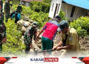 Koramil Salakan Gelar Karya Bakti Pasca Banjir di Desa Lalong Bangkep