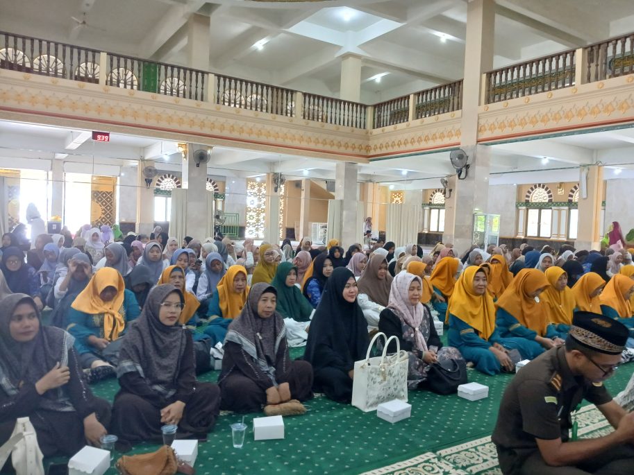 Tabligh Akbar PCNU Banggai Usung Tema Komitmen Kebangsaan Merawat Pancasila