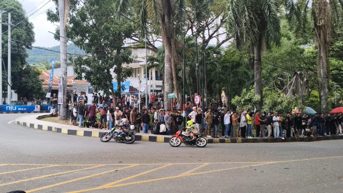 Kapolres Banggai Cup 2025 Sukses Digelar, Puluhan Pembalap Ramaikan Sirkuit Tugu Adipura Luwuk