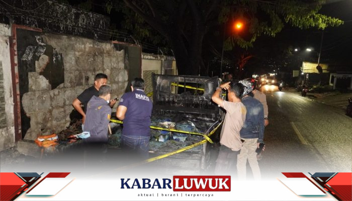 Polisi Olah TKP Mobil Pengangkut BBM Ilegal