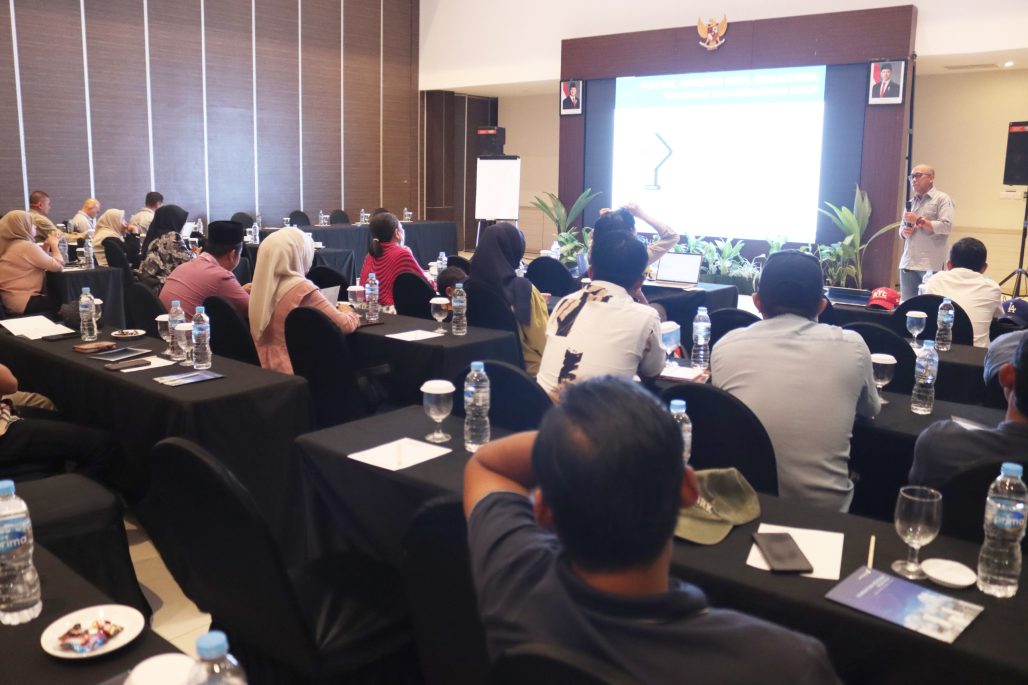 Wujudkan Tata Kelola Perusahaan yang baik, DSLNG Sosialisasikan Pedoman Perilaku dan Keselamatan untuk Mitra Bisnis