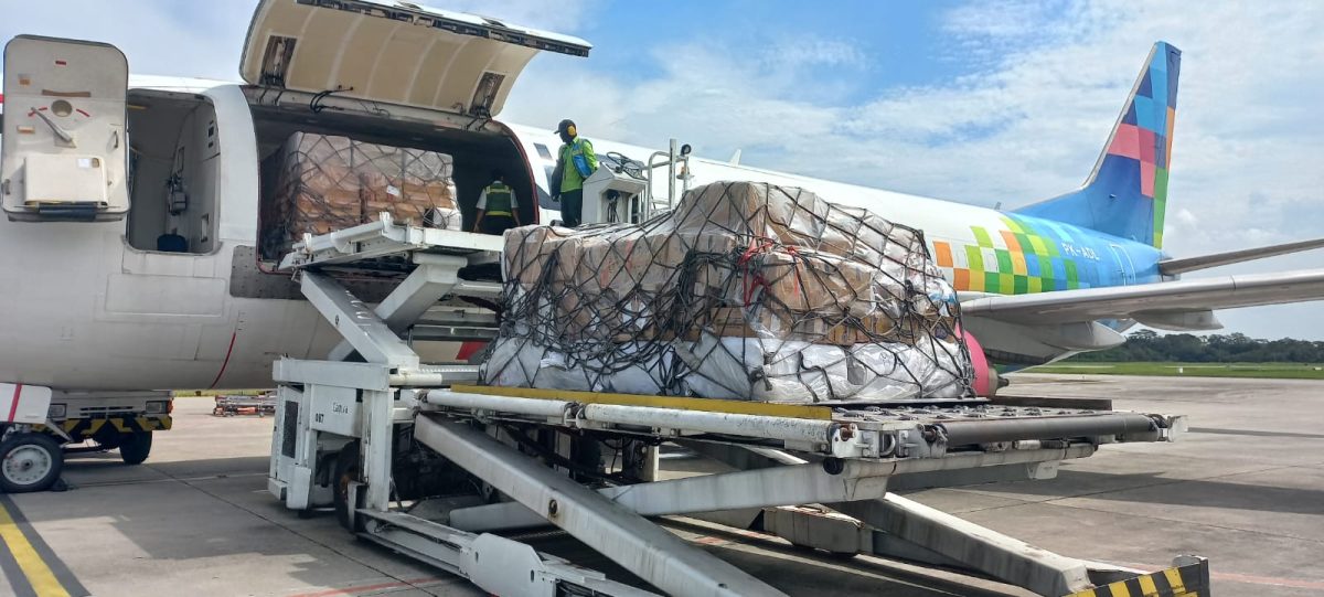 IMIP Kirim 36 Ton Bantuan Kemanusiaan untuk Bencana Aceh Sumatera