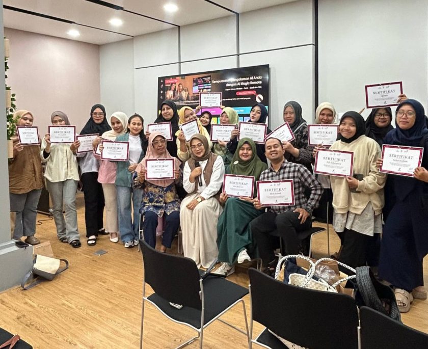 Telkom Witel Sulbagteng Gandeng Kreator Digital Dorong Literasi Ekonomi Digital Generasi Muda dan UMKM