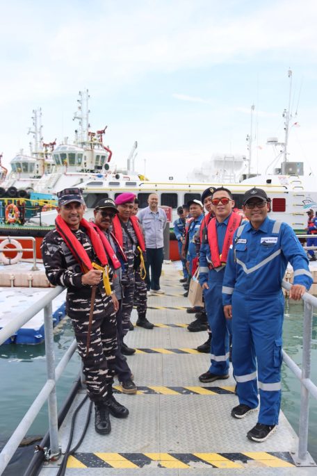 Danlanal Palu Kunjungi Kilang DSLNG