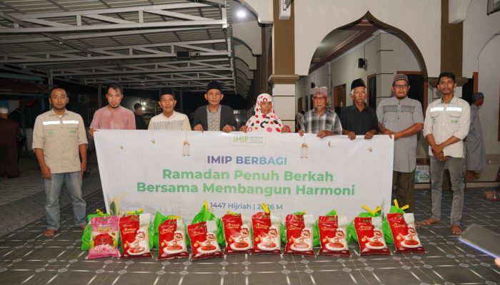 Tebar Berkah Ramadan, IMIP Salurkan 1.229 Paket Sembako