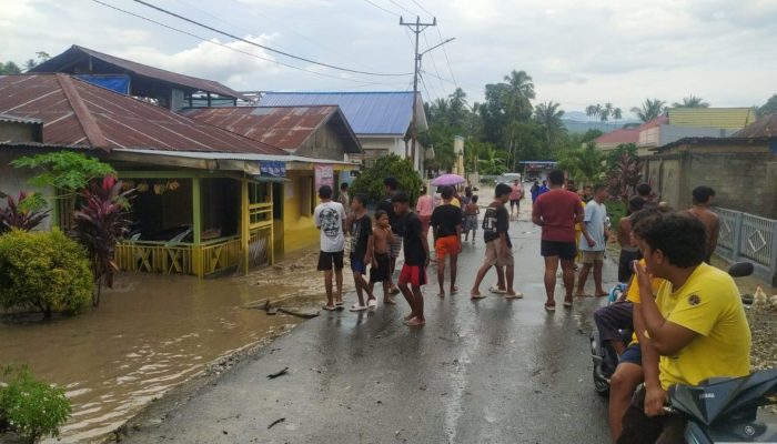 Rumah Warga Tergenang Banjir di Desa Sepe