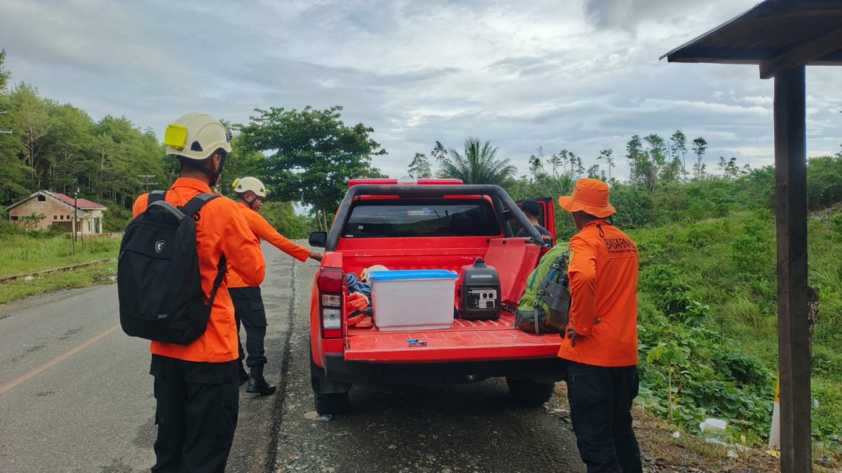 Dua Pendaki Tersesat di Gunung Country Salodik, Tim SAR Gabungan Lakukan Pencarian