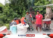 Babinsa Bahodopi Inovatif, Sulap Sampah Plastik Jadi Solar B-40
