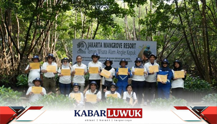 Mangrove untuk Perkuat Ketahanan Pesisir Jakarta, DSLNG Wujudkan Aksi Lingkungan di Luar Area Operasi