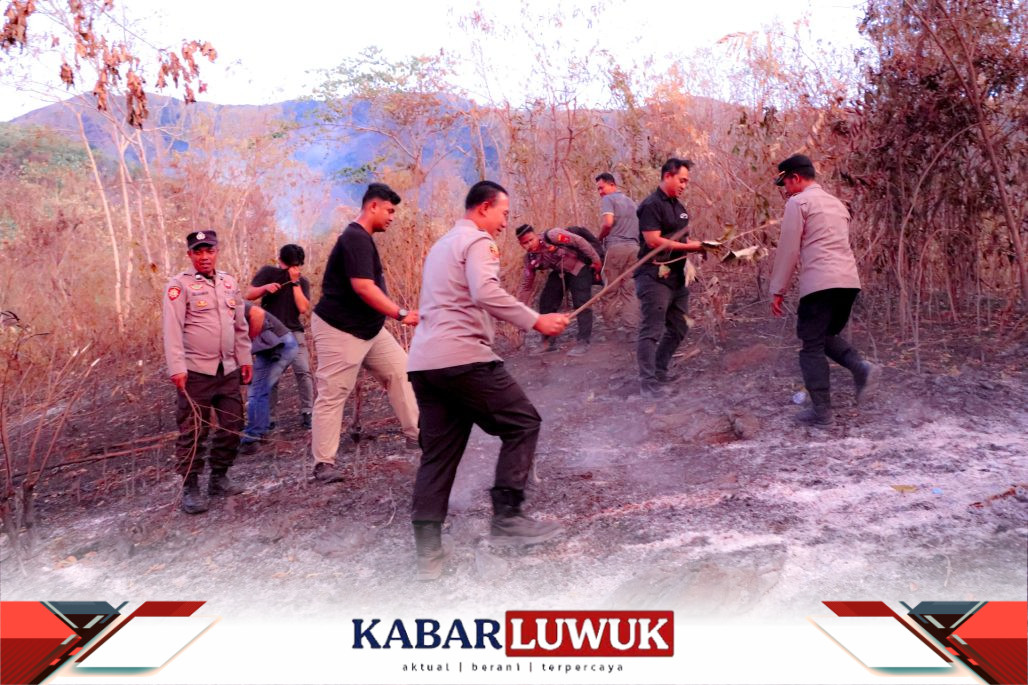 Kapolresta Banggai Pimpin Pemadaman Karhutla di Pegunungan Batu Hitam