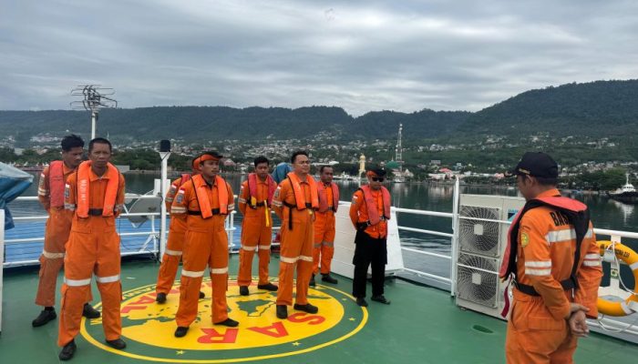 Sejumlah Wisatawan Asing Hilang Kontak di Teluk Tomini, Tim SAR Bergerak Lakukan Pencarian