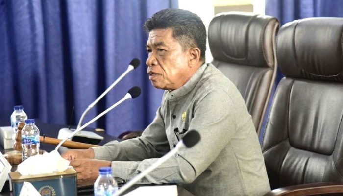 Laongke Minta PDAM Paisu Moute Kembangkan Usaha Air Minum Kemasan