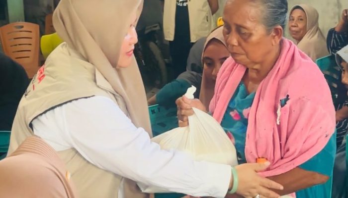 PT KLS Kembali Berbagi Di Balantak, Sulianti Murad Sebut Ini Wujud Penghormatan kepada Masyarakat