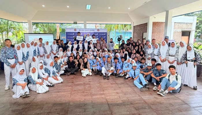 Adu Wawasan Pelajar Tiga Kecamatan, Marwah Jadi Sang Juara DSLNG