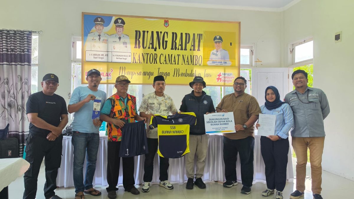 DSLNG Salurkan Dukungan Budaya dan Olahraga untuk Masyarakat Nambo