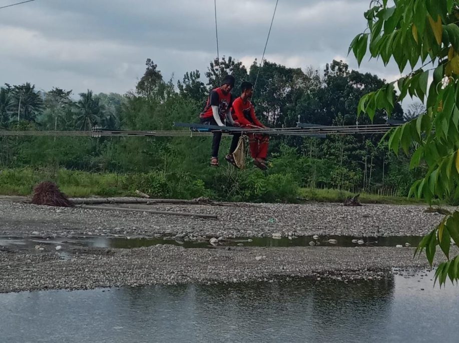 Anwar Hafid Bangun Jembatan Gantung Masungkang, Libatkan Vertical Rescue dan Relawan Banggai