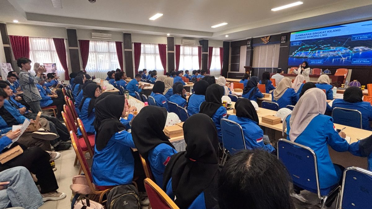 Kali Kedua di Fakultas Teknik Untad, DSLNG Sampaikan Integrasi Teknologi Dorong Net Zero Emission