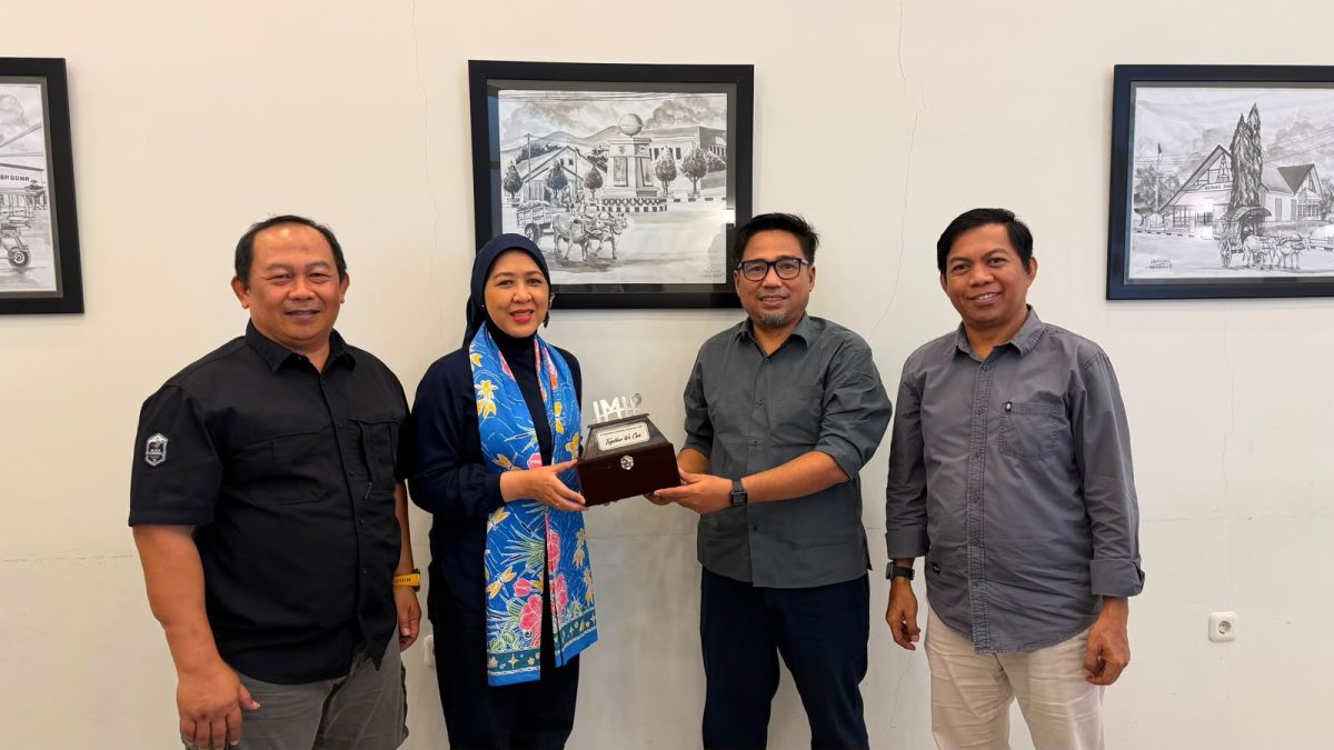 Kunjungi AMSI Sulteng, PT IMIP Bahas Kolaborasi Media dan Tantangan Jurnalisme Era AI