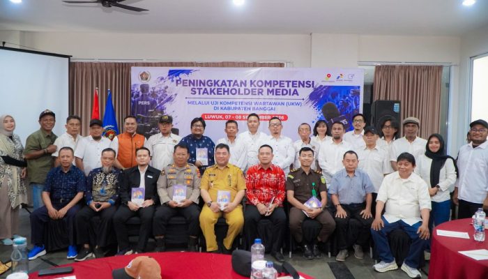 Kasi Humas Polresta Banggai Hadiri Pembukaan Uji Kompetensi Wartawan di Luwuk
