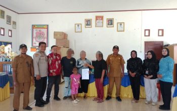Redam Konflik Antar Warga Soal Dana PKH, Bhabinkamtibmas Luwuk Timur Lakukan Problem Solving