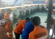 Kapal Tenggelam di Perairan Luwuk Utara, Polisi dan Tim SAR Evakuasi 10 Nelayan Selamat