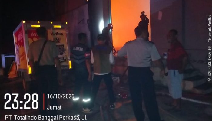 Gudang di Koyoan Terbakar, Polisi Usut Penyebab Api