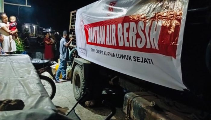 PT KLS Salurkan Bantu Air Bersih untuk Warga di Desa Talima B