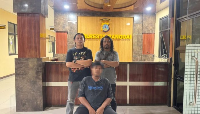 Ancam Mahasiswi Lewat WhatsApp, Resmob Polresta Banggai Amankan Staf Kampus